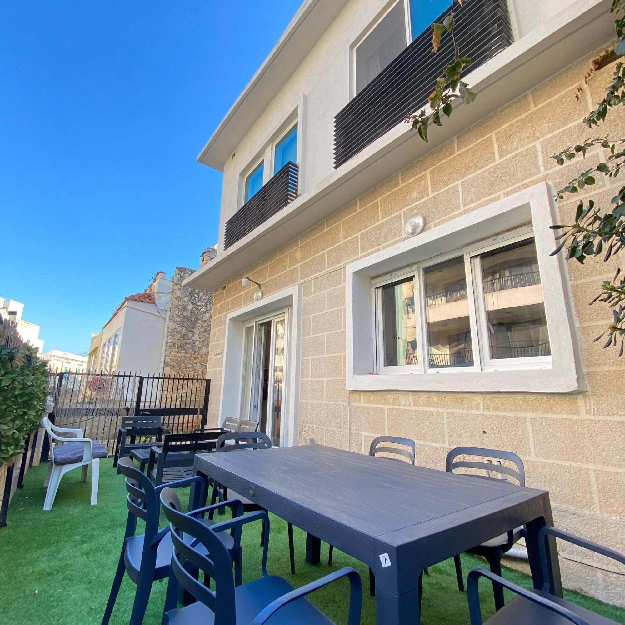 Flat St Julians For 7 People, Spacious And Bright Apartment